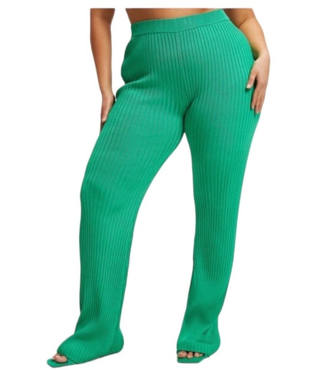 Good American Pants Rib Slim flare green size 5/6 (2X 3X)